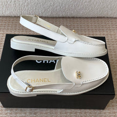 CC MOCCASIN SLINGBACK IN WHITE PATENT CALFSKIN