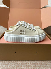 WASH SNEAKER MULES IN OFF WHITE DENIM WHITE STRIPED LACES