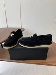 CC LOAFERS IN BLACK SUEDE GOLD HARDWARE