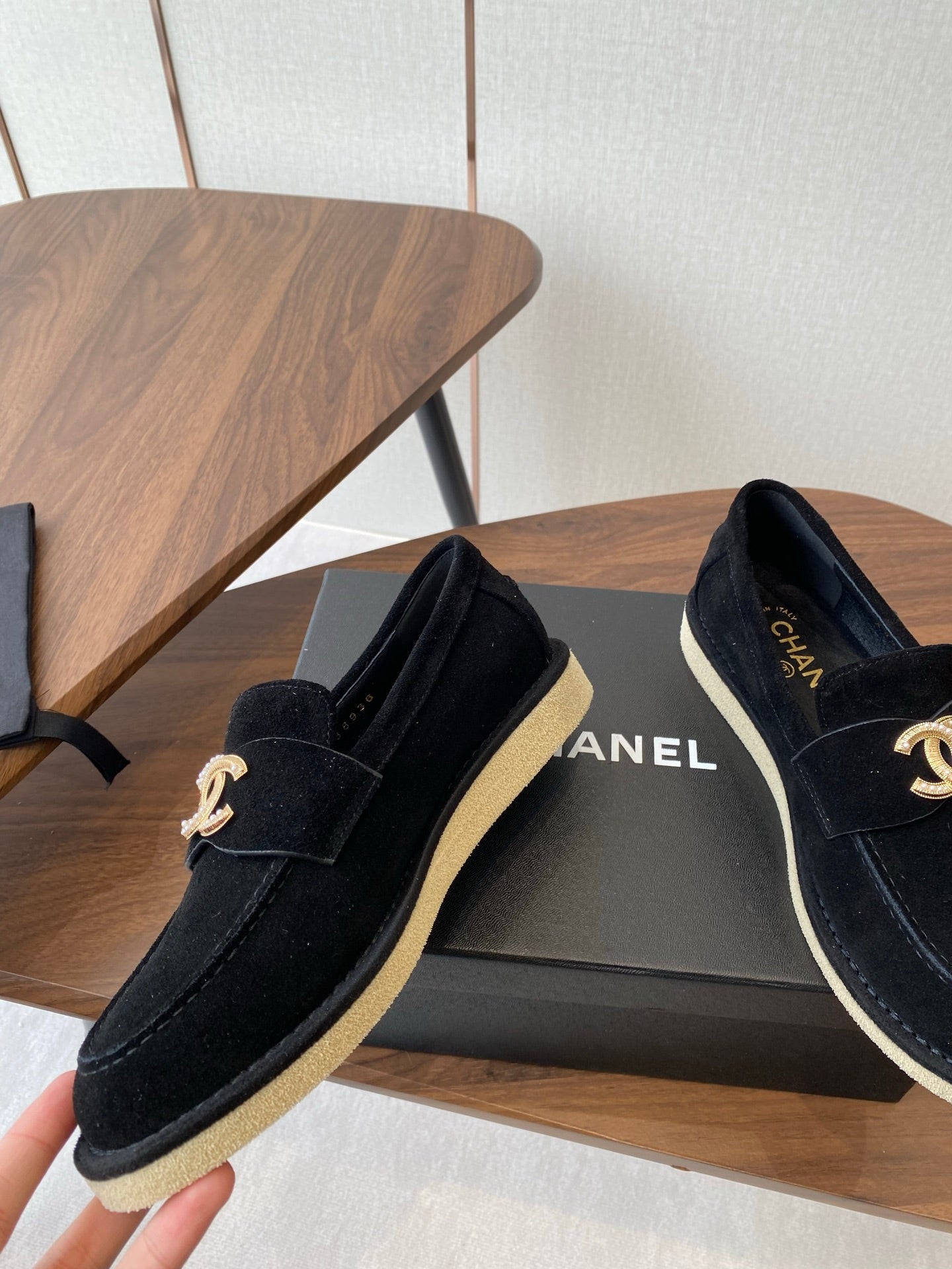 CC LOAFERS IN BLACK SUEDE GOLD HARDWARE