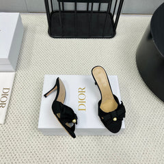 HIGH ADIORABLE MULE IN BLACK FABRIC