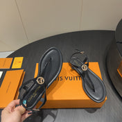 LV THONG SANDALS 25S IN BLACK CALFSKIN WITH GOLD HARDWARE
