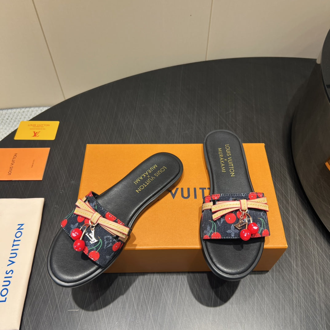 LV SLIDE SANDALS 25S IN BLACK DENIM AND CALFSKIN WITH CHERRY BLOSSOM BUCKLE