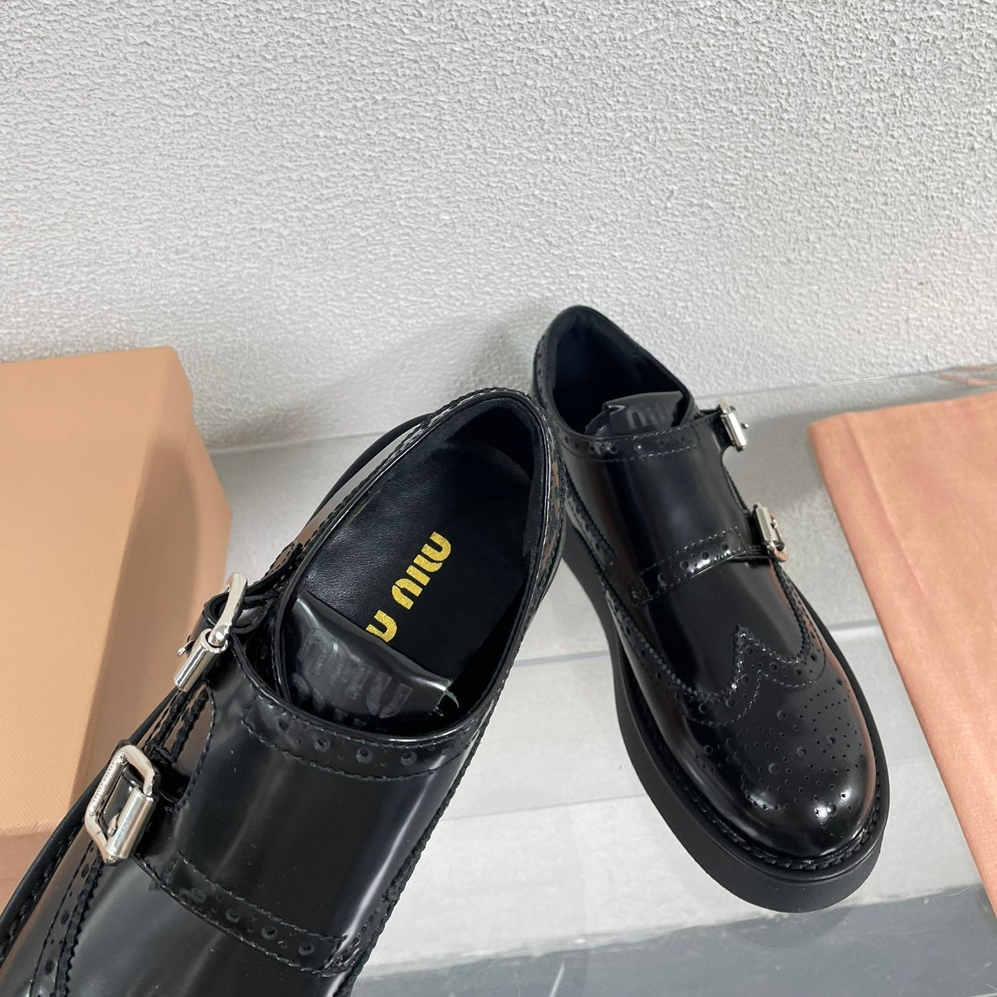 Baroque Thick-Soled Oxford Shoes Black Calfskin