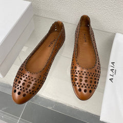 ALAIA BALLET FLAT IN CARAMEL BROWN MESH LAMBSKIN