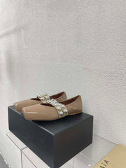 ALAIA MARY JANE PEARL IN GLOSSY BEIGE LAMBSKIN