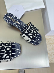 DWAY HEELED SLIDE EMBROIDERED COTTON AND NAVY BLUE MISS DIOR ALLOVER MOTIF 35 MM