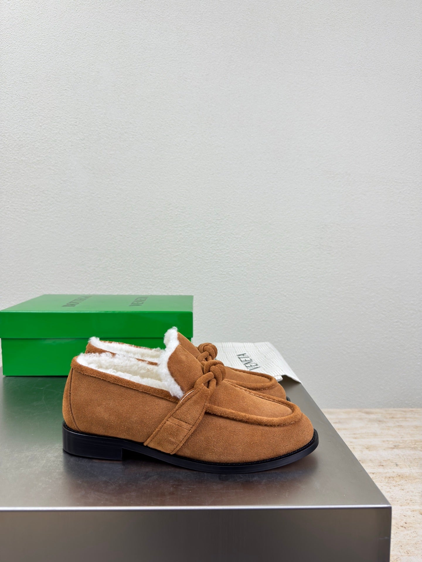 BOTTEGA VENETA 26S LOAFERS IN BROWN SUEDE AND WHITE WOOL