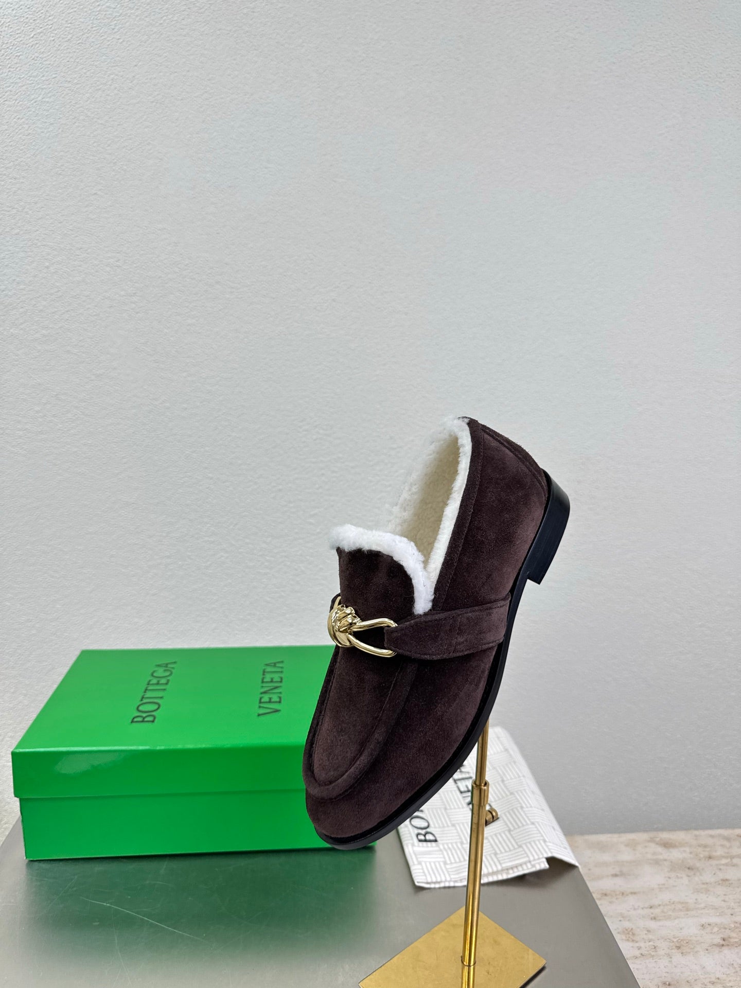 BOTTEGA VENETA 26S LOAFERS IN DARK BROWN SUEDE AND WHITE WOOL WITH GOLD HARDWARE