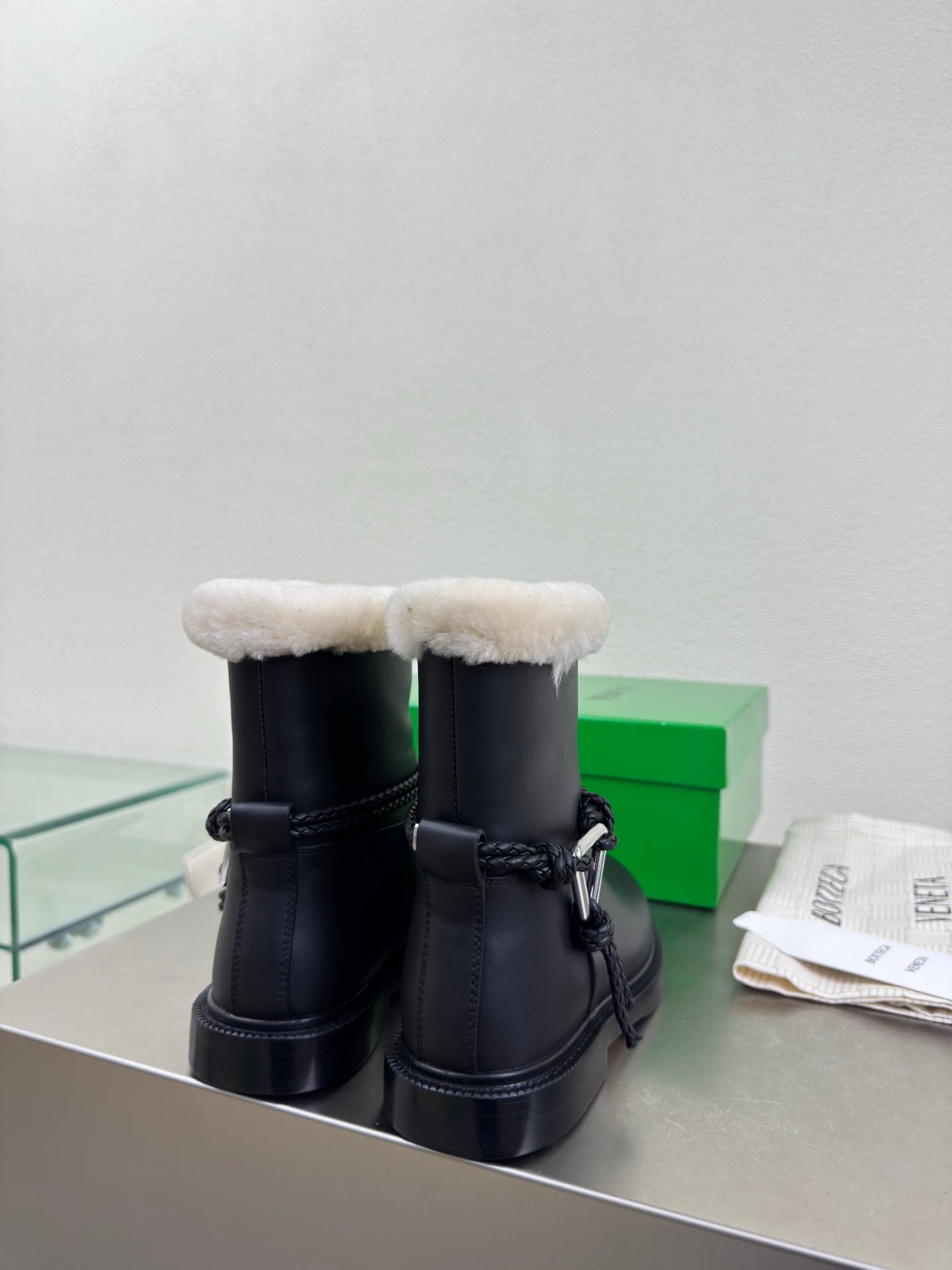 BOTTEGA VENETA 26S FUR-LINED BOOTS IN BLACK CALFSKIN AND WHITE WOOL