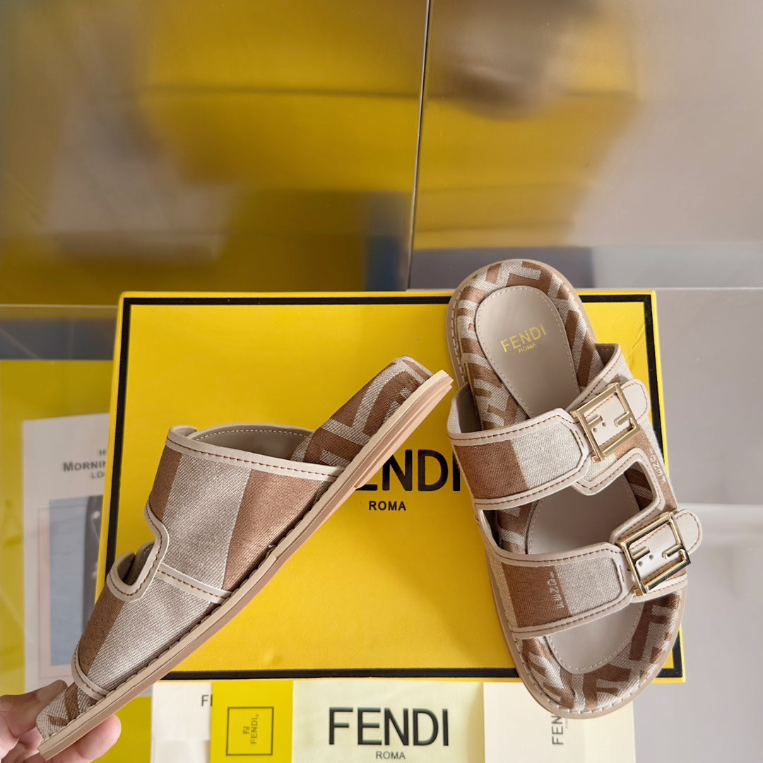 FENDI DAD SANDAL IN WHITE MIX CIDER BROWN MONOGRAM JACQUARD FABRIC