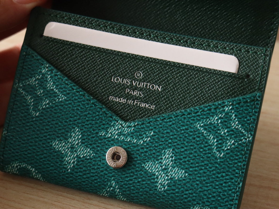 LV 25S ENVELOPE BUSINESS CARD HOLDER 10 IN DEEP TEAL MONOGRAM HERITAGE COATED CALFSKIN