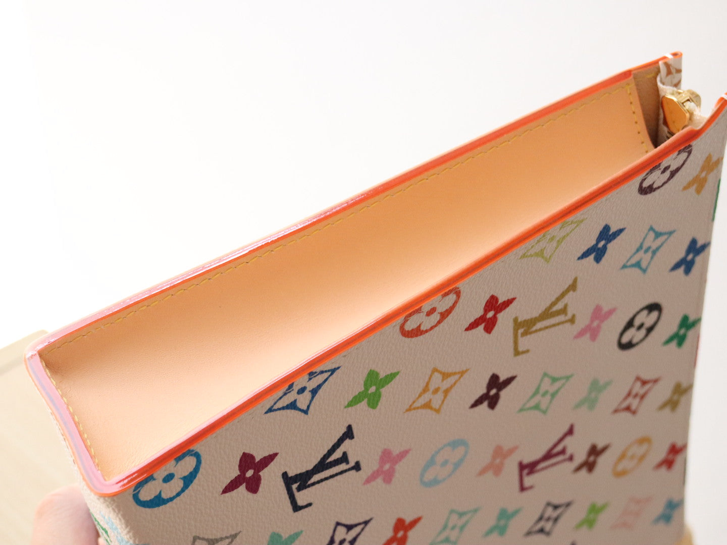 TOILETRY POUCH 25 IN WHITE MIX COLORFUL CALFSKIN