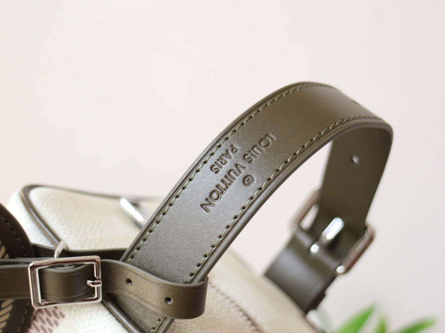 LOCKER DOPP KIT 23 IN KHAKI DAMOFLAGE COATED CANVAS