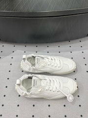 TRAIL SNEAKER IN WHITE CALFSKIN