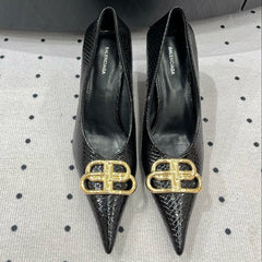 HEELED PUMPS 65 MM IN BLACK LIZARD PATTERN CALFSKIN GOLD HARDWARE