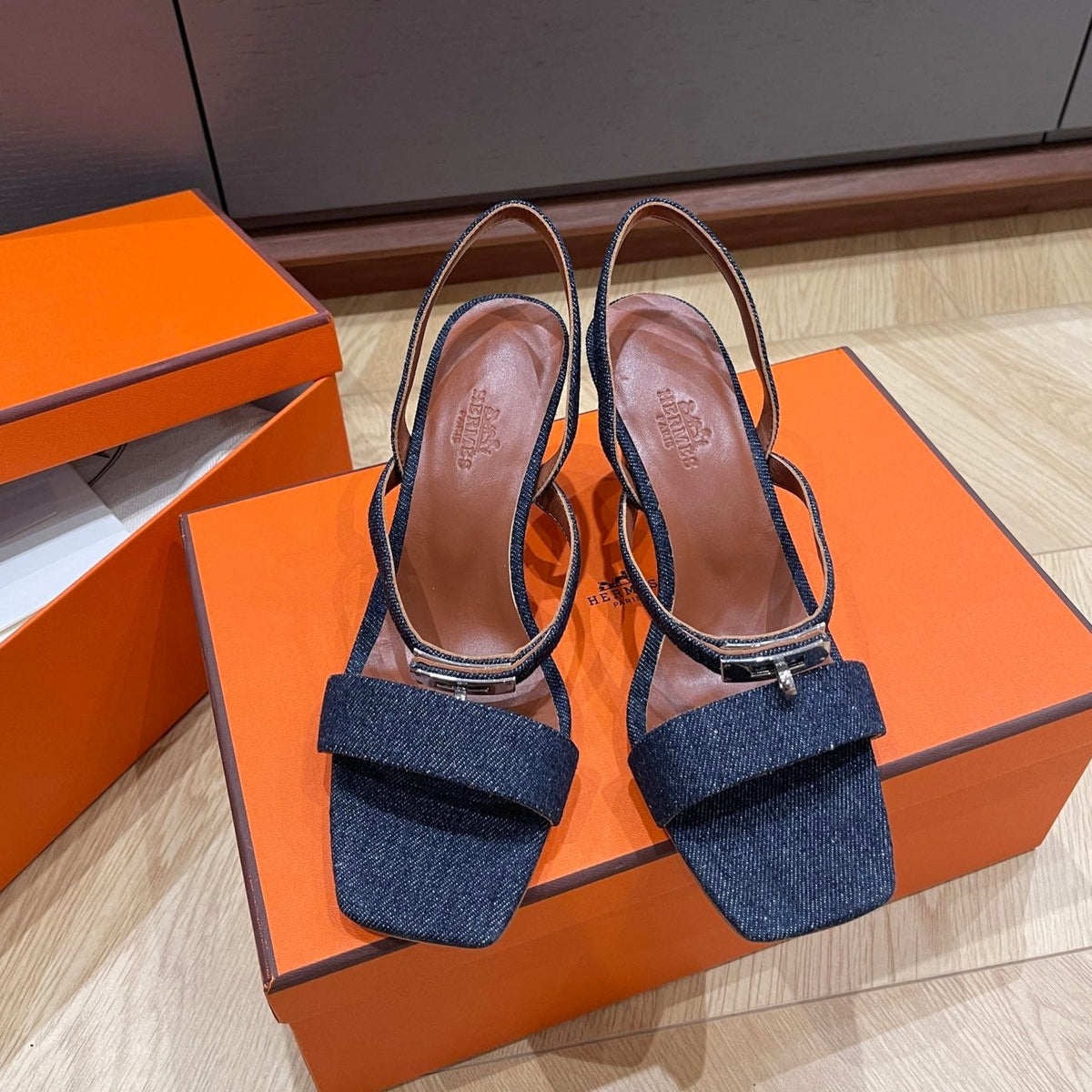 GLAMOUR 75 SANDAL DENIM CALFSKIN