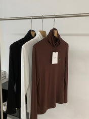 CELINE 25S EMBROIDERED LONG-SLEEVE T-SHIRT 0037