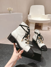 OXFORD SHORT BOOTS WHITE MIX BLACK SHEEPSKIN