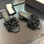 MID HEEL 45 MM MULE IN BLACK VELVET
