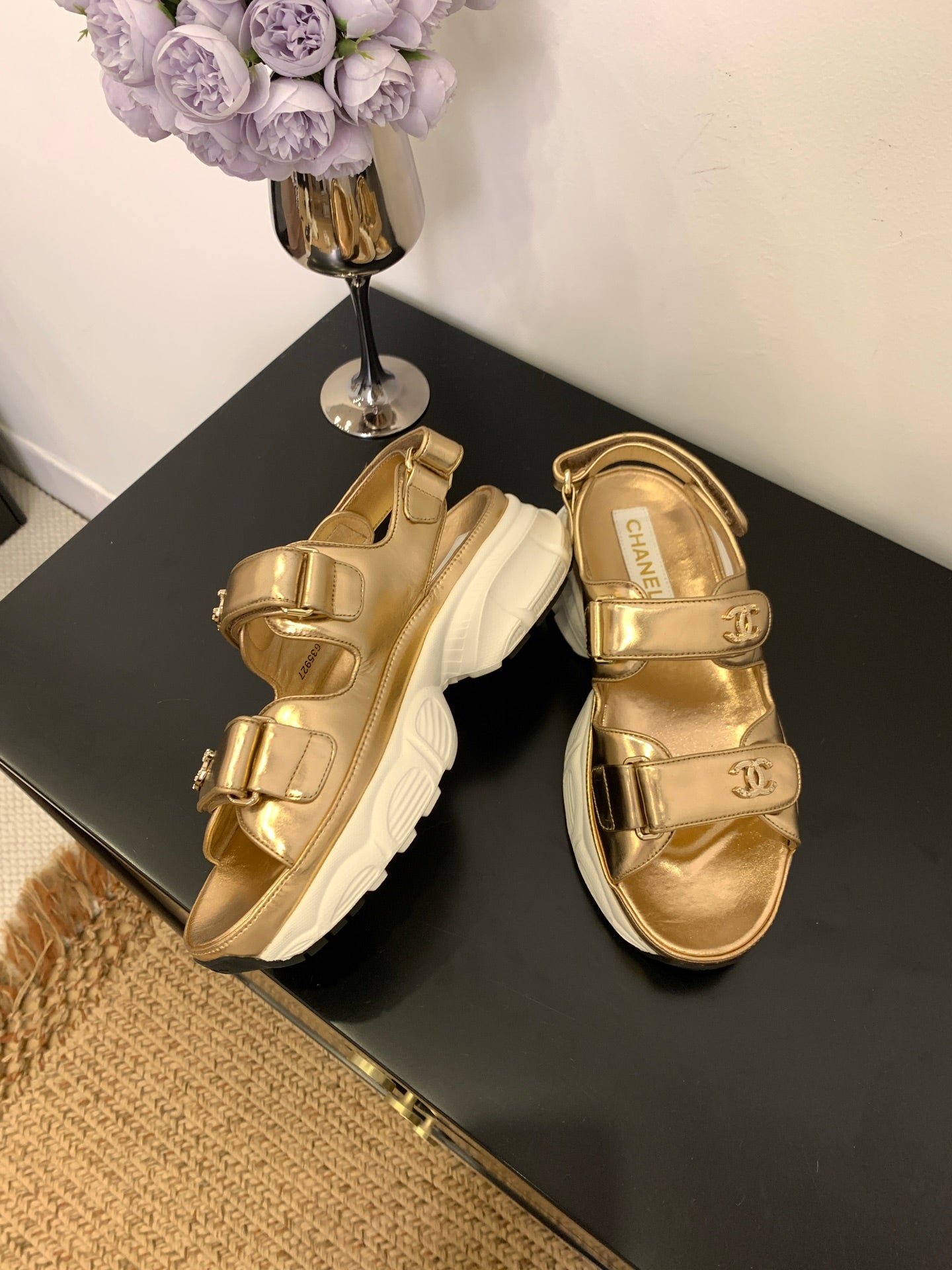 SANDAL 25S IN GLITTER GOLDEN LAMBSKIN