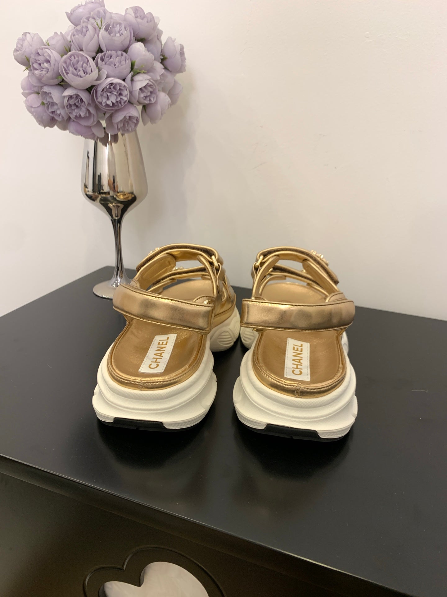 SANDAL 25S IN GLITTER GOLDEN LAMBSKIN