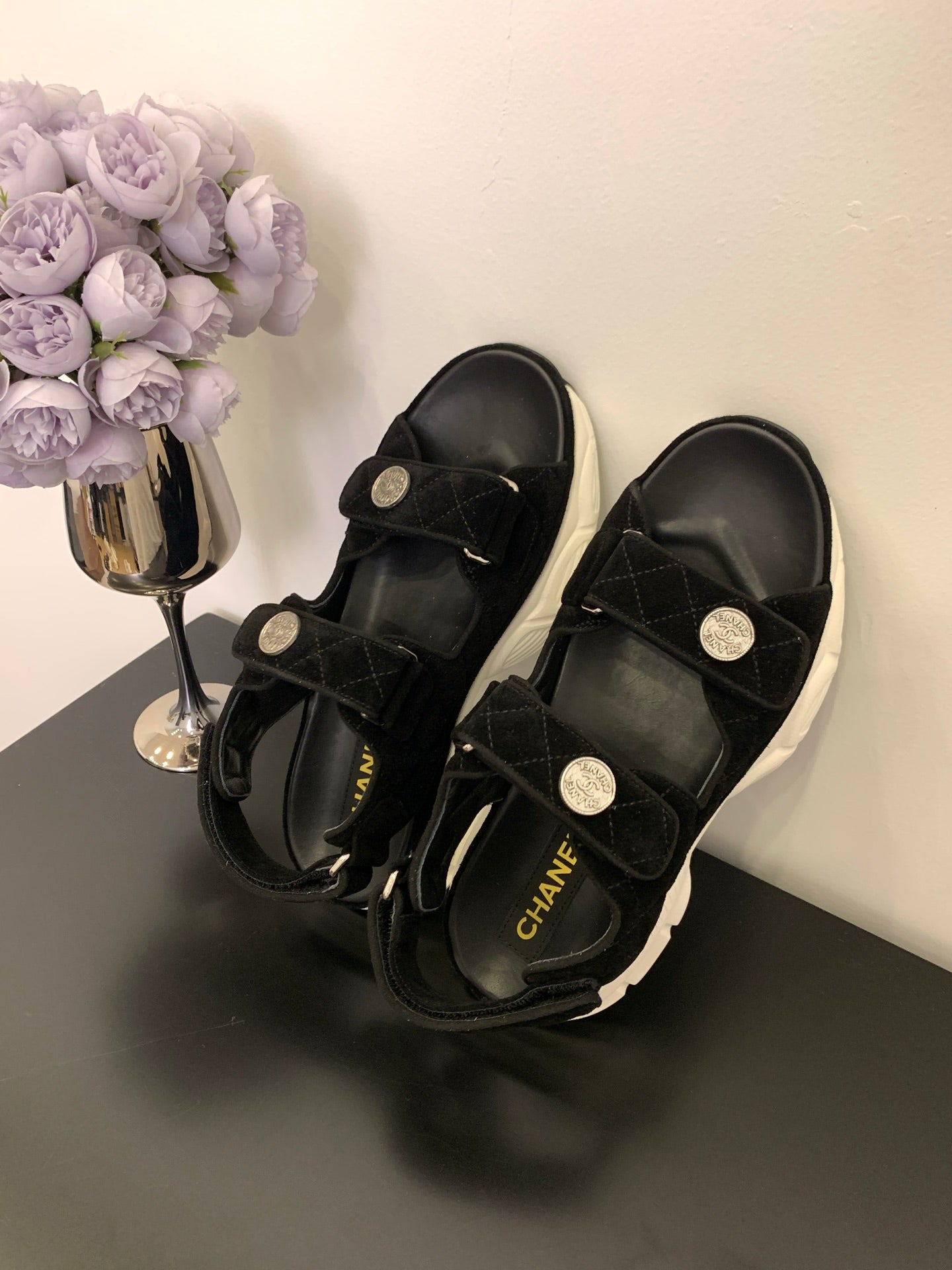 SANDAL 25S IN BLACK SUEDUE FABRIC