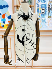 CHANEL 25S SCARF 135 IN CASHMERE SILK 708380
