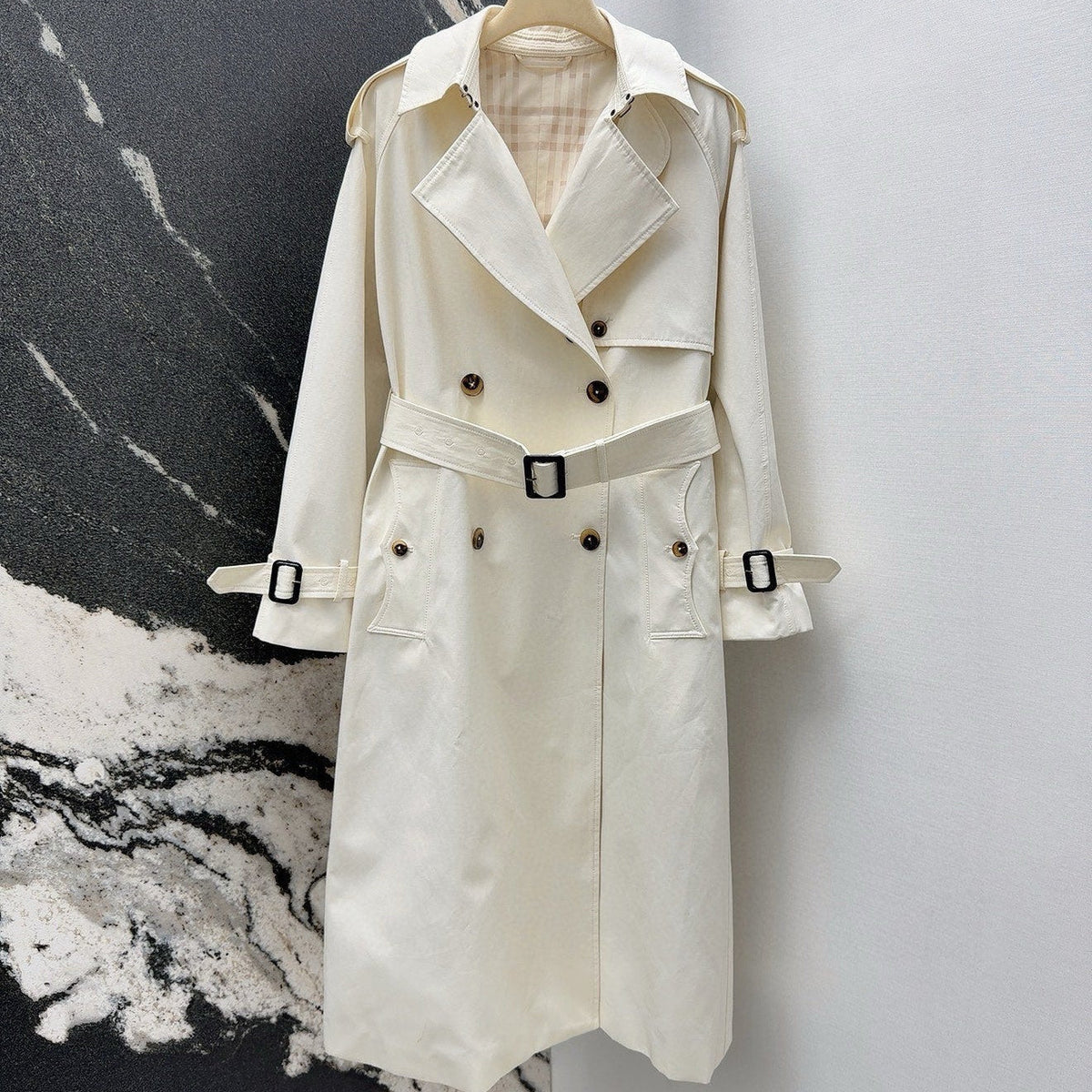BURBERRY 25S LONG TRENCH COAT 107