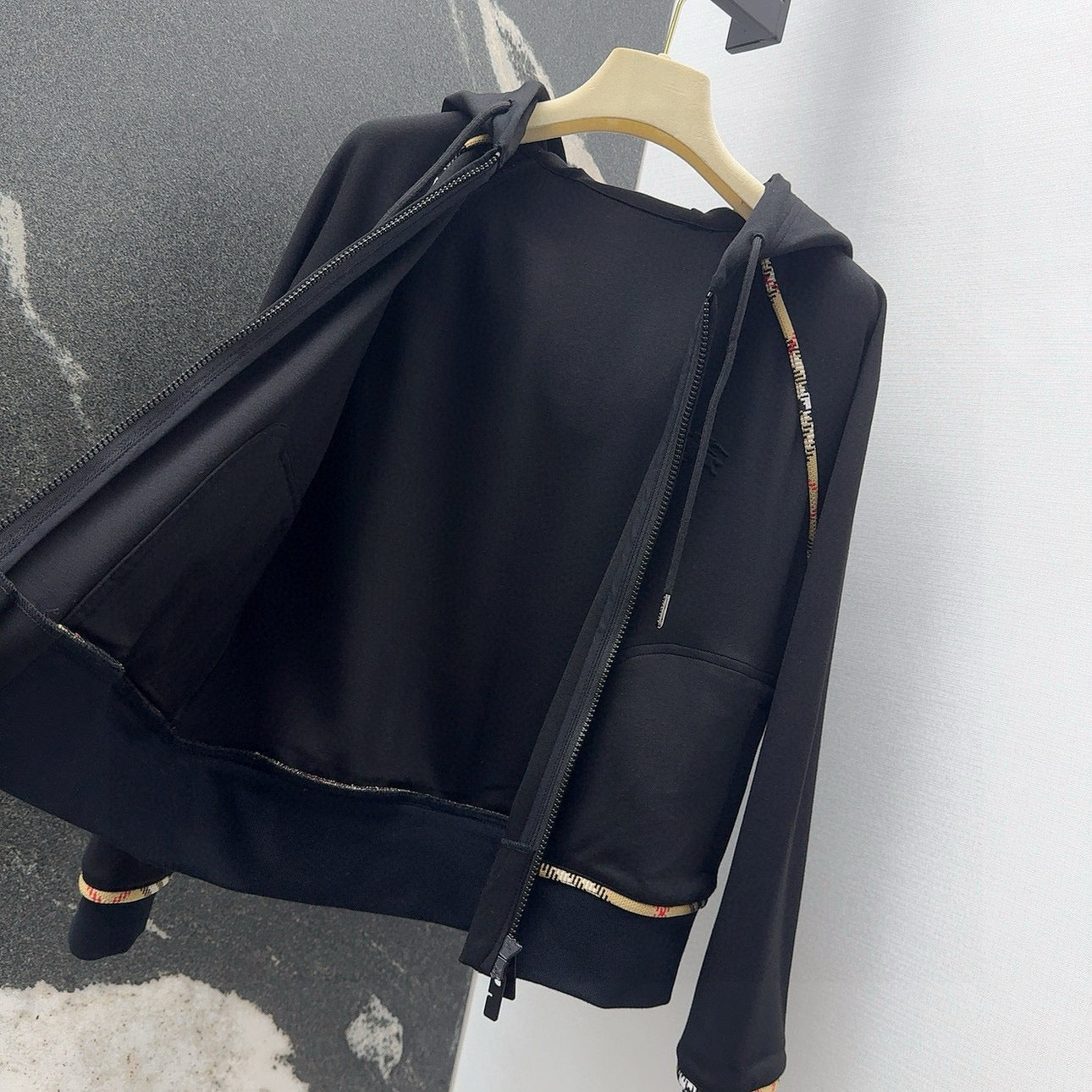 BURBERRY 25S TRACKSUIT SET 0057