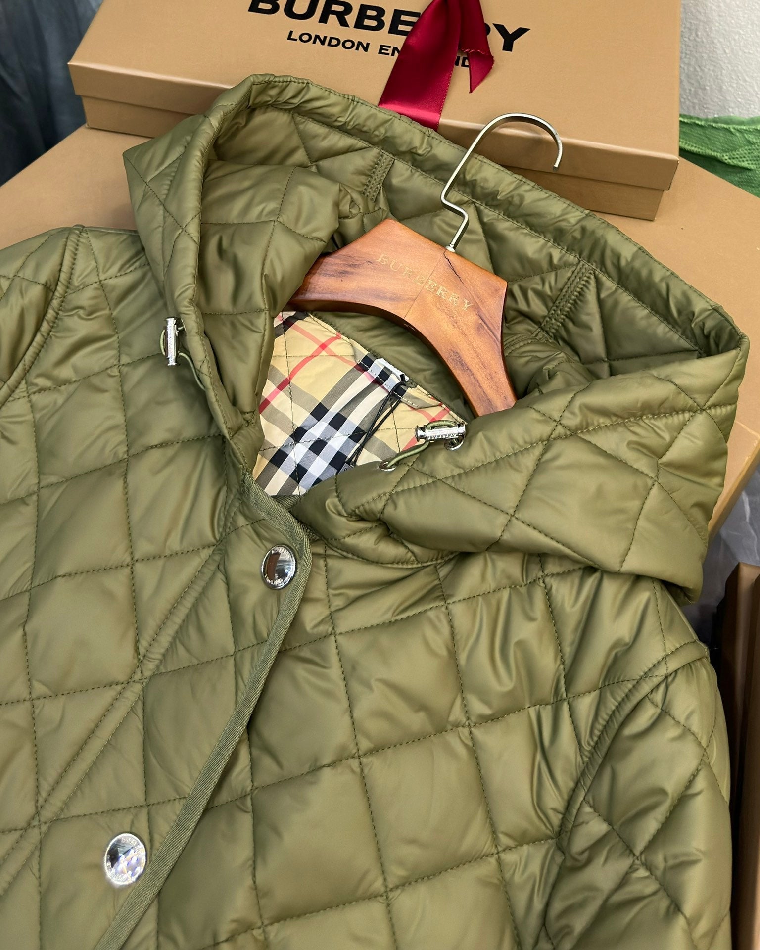 BURBERRY 25S LONG HOODED COAT 063