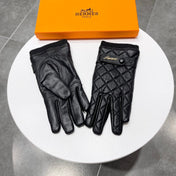 GLOVES IN BLACK LAMBSKIN AND WOOL LINING 109612