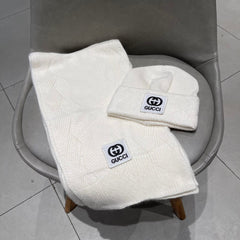 SET SCARF AND HAT IN WHITE CASHMERE AND RABBIT FUR 397373