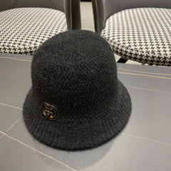 BUCKET HAT IN BLACK WOOL PLUSH 399230