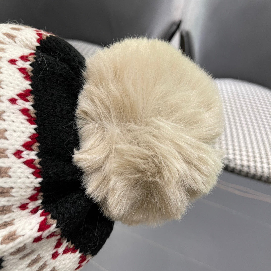 PLUSH EARMUFFS HAT IN COLORFUL WOOL AND RABBIT FUR 408171