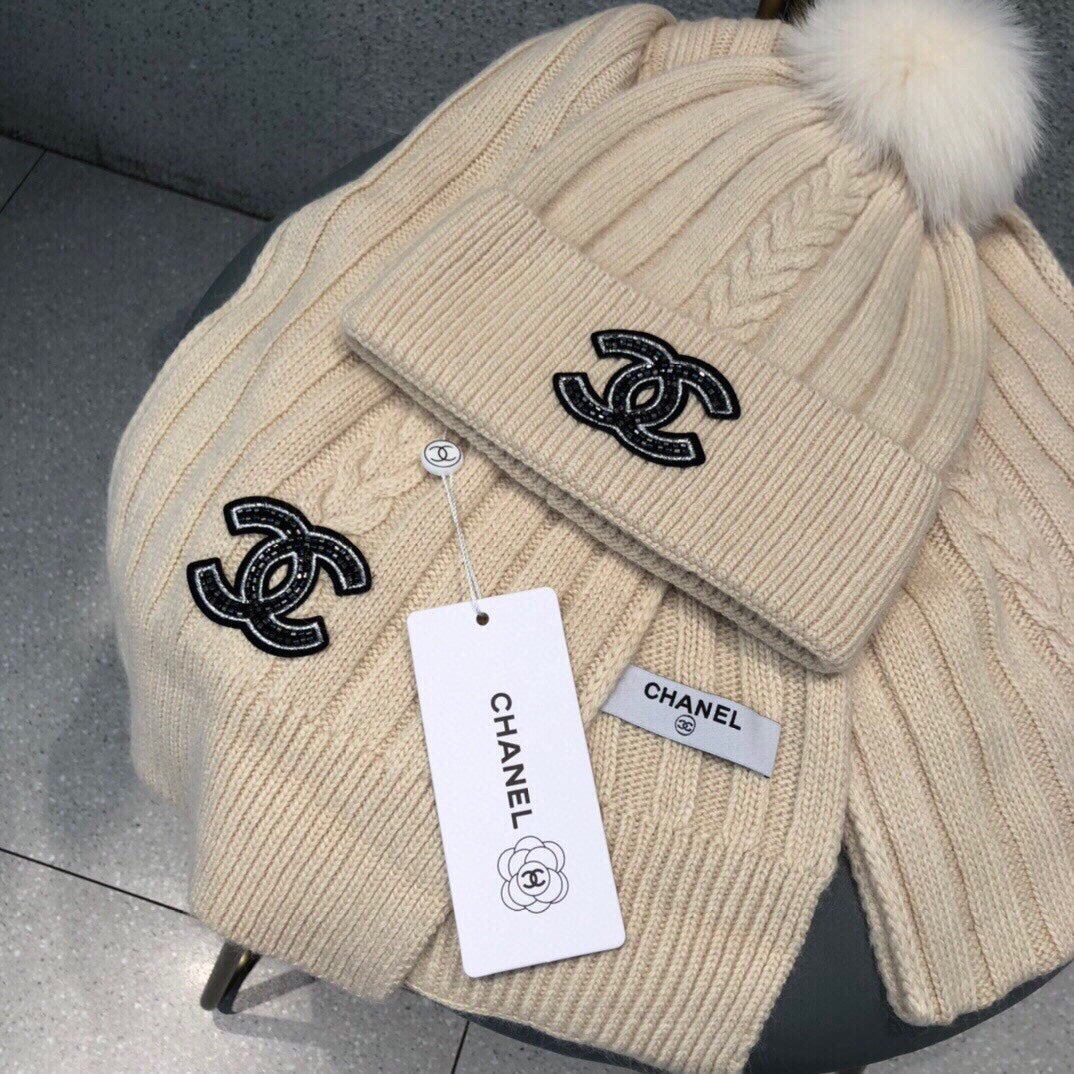 SET SCARF AND HAT IN BISQUE BEIGE WOOL 420821