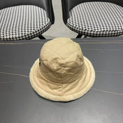 KNITTED BUCKET HAT IN BEIGE COTTON AND LAMB FUR 420922