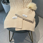 SET SCARF AND HAT IN TUSCAN BEIGE WOOL AND FOX FUR 420834