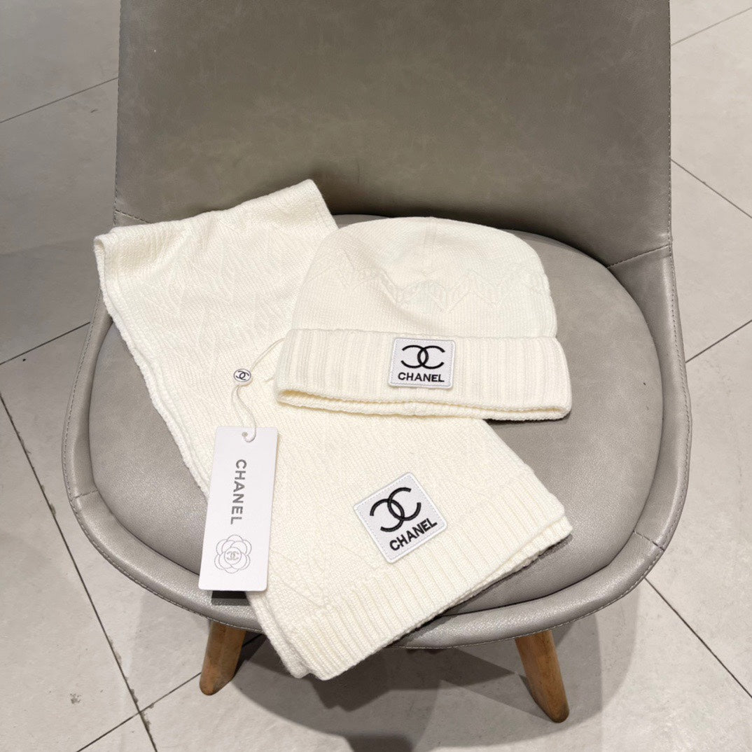 SET BEANIE HAT AND SCARF WHITE 427885