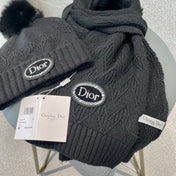 SET KNITTED SCARF AND HAT IN BLACK WOOL AND FOX FUR 434631