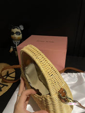 WANDER 25 WICKER BAG IN TAN/CARAMEL RATTAN