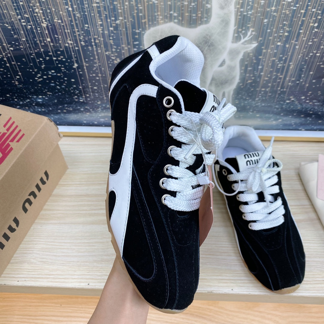 NB Black Sneakers Cowhide