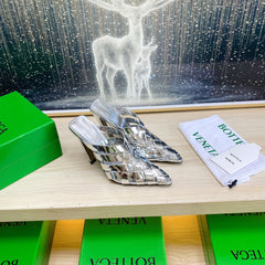 ALFIE LEATHER HIGH MULES IN SILVER PATENT CALFSKIN WITH WOVEN DESIGN