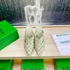 ALFIE LEATHER HIGH MULES IN PEARL GRAY CALFSKIN WITH WOVEN DESIGN