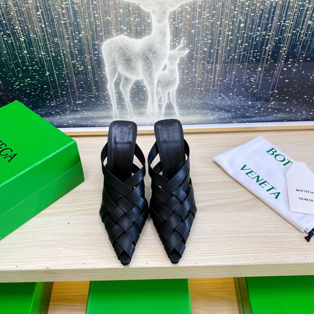 ALFIE LEATHER HIGH MULES IN BLACK CALFSKIN WITH WOVEN DESIGN