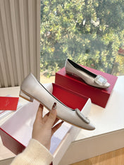 BELLE VIVIER BALLERINAS IN PLATINUM SILK