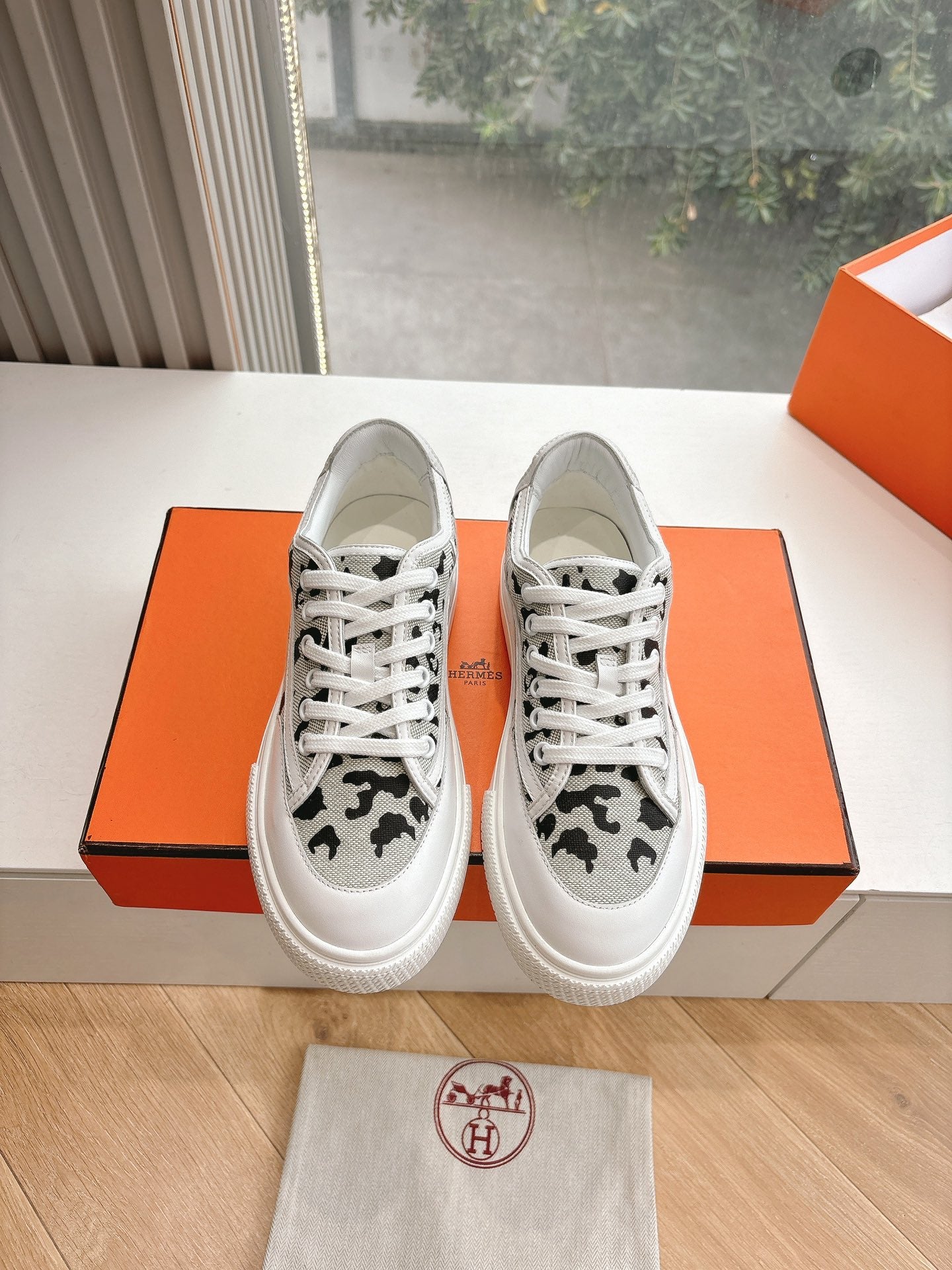 GET SNEAKER IN BLACK MIX PALE GRAY MAXI CANVAS AND CALFSKIN