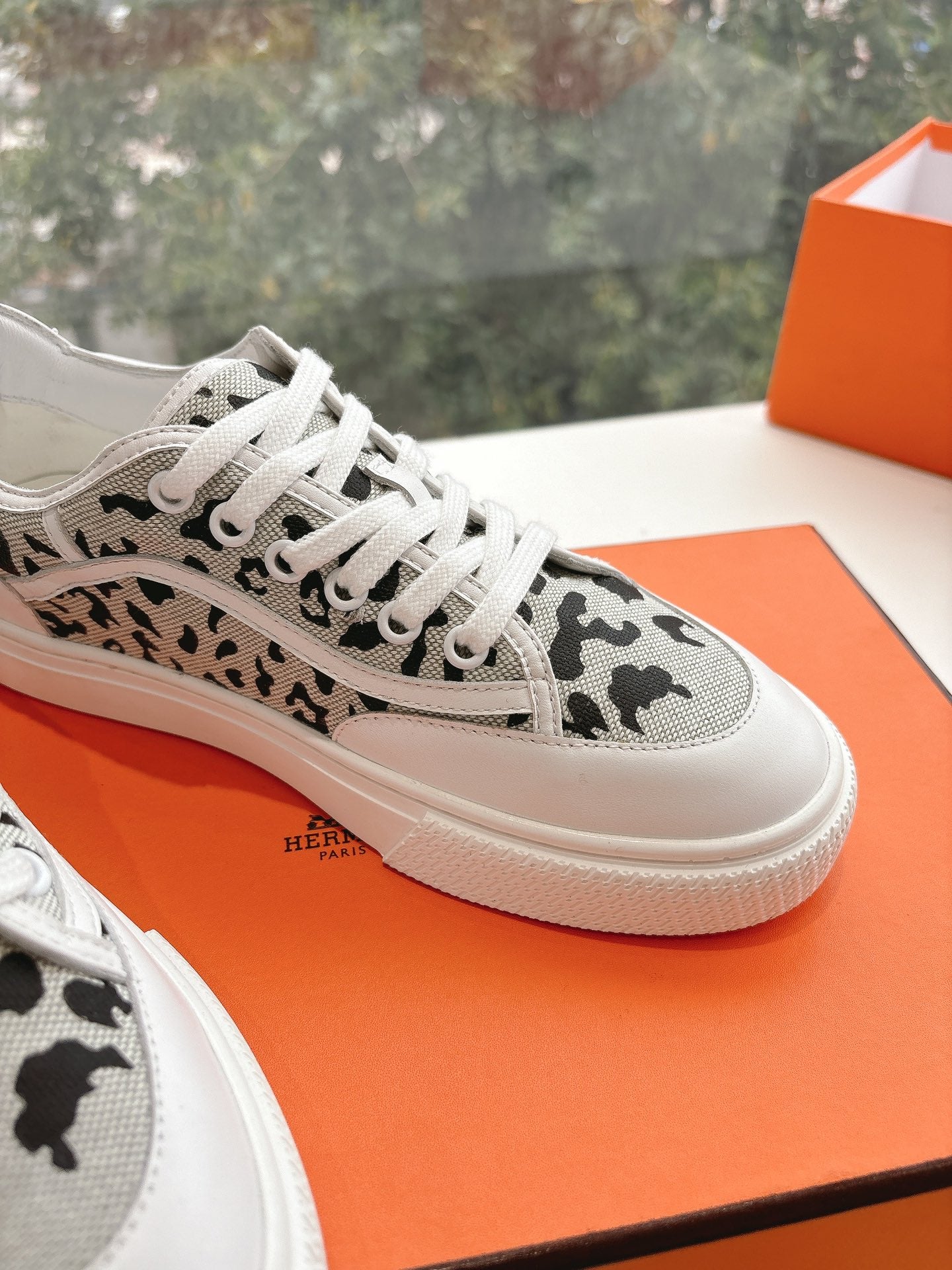 GET SNEAKER IN BLACK MIX PALE GRAY MAXI CANVAS AND CALFSKIN