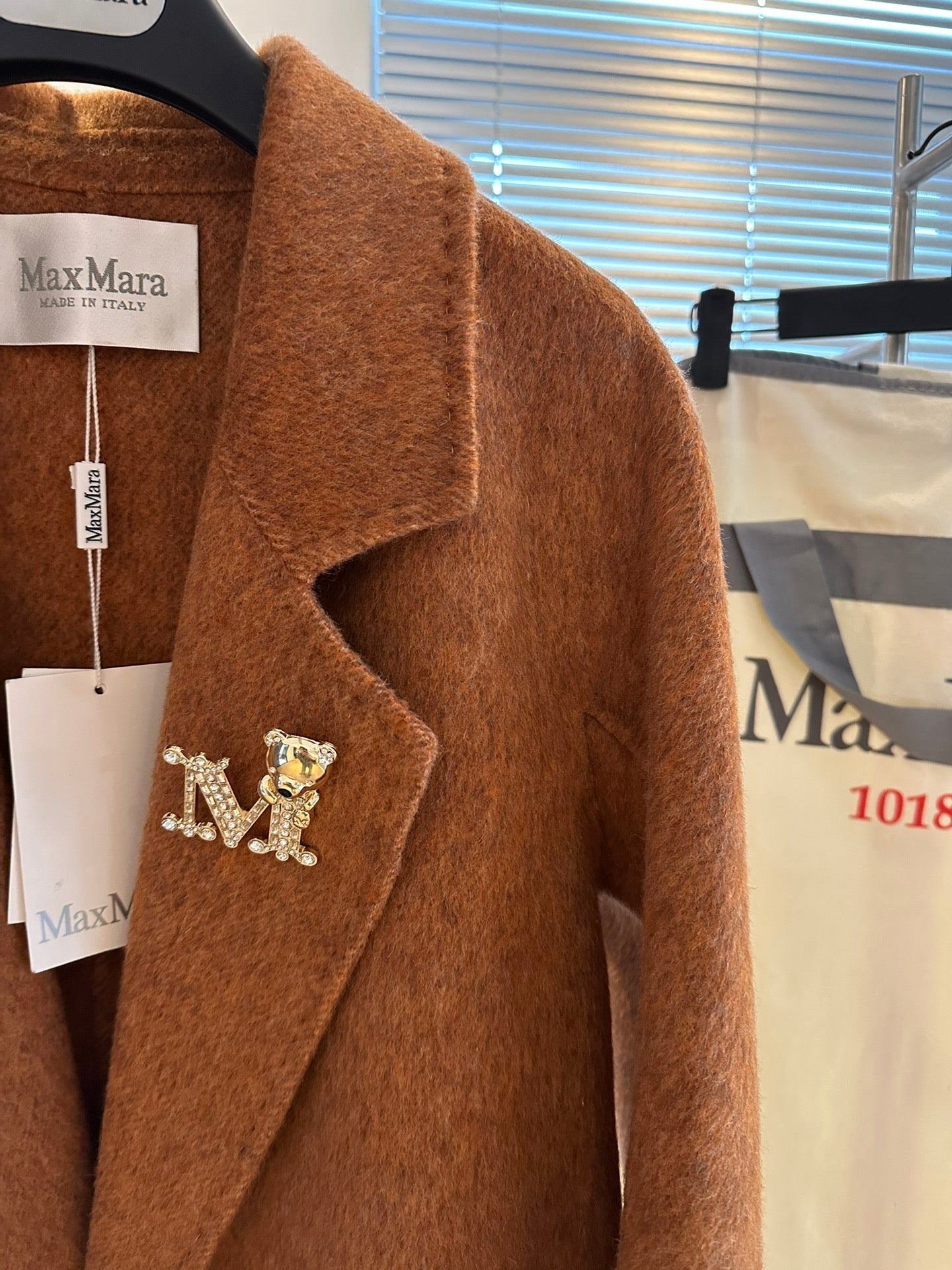 MAX MARA 25S CASHMERE COAT 196
