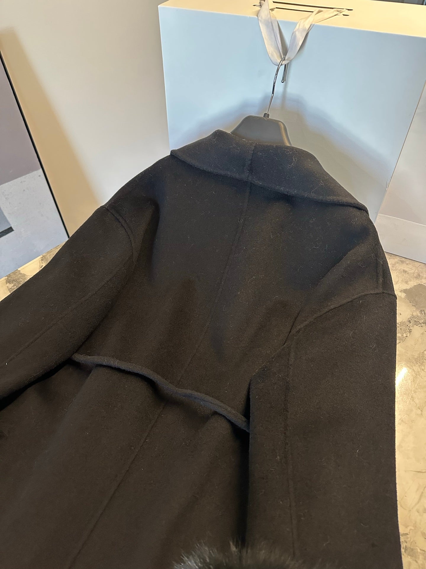 MAX MARA 25S CASHMERE COAT WITH FOX FUR TRIM 203